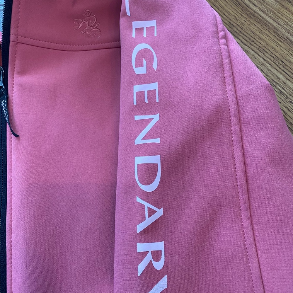 Women’s Soft Shell Jacket - image 4